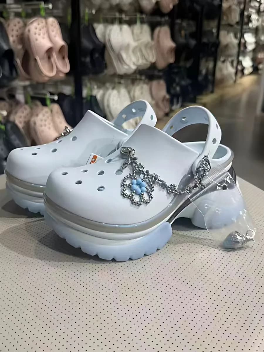 حذاء كلاج دولفين